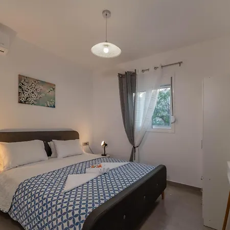 בית נופש Aegean Sunrise View