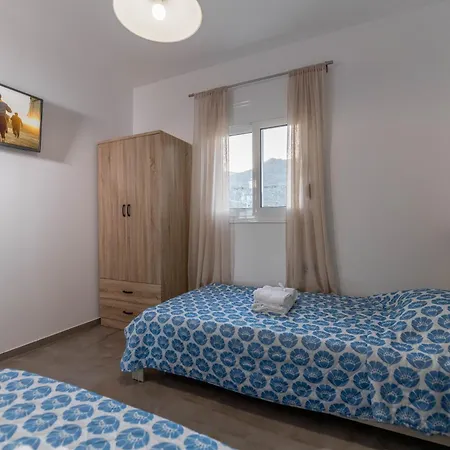 בית נופש Aegean Sunrise View *